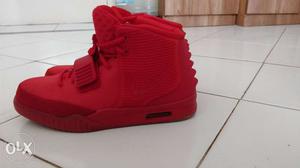 Nike Air Red Size 9/9.5, very cool and