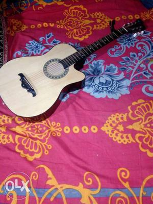 New guitar one month old..totally new..superb