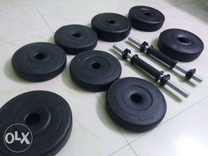 Pair Of Black Adjustable Dumbbells With Weight Plates(20kg)