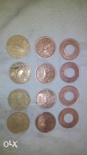 Sabhi old coins different year ke hai.