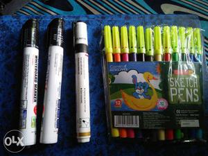 Sketch Pens Set Pack; Three Black And White Markers