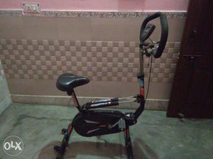 3 in 1 cycling machine in brand new condition.