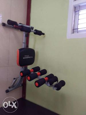 Black And Red Ab Exercise Equipment