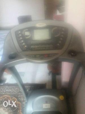 Treadmill Heavy Duty for more than 100 kg people.