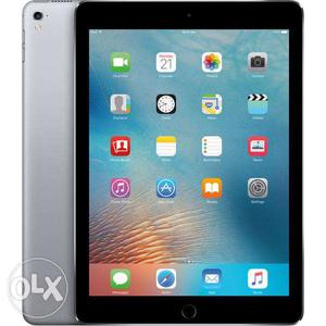 Apple iPad AIR 9.7inch 16GB WiFi in excellent condition..
