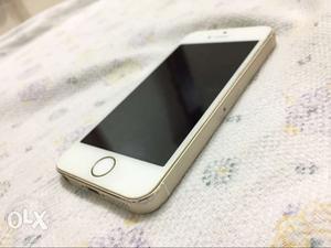 Iphone 5s 16gb... no dents looks like new one...