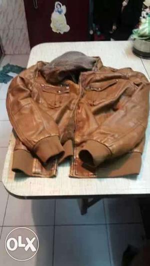 Brown Leather Zip-up Jacker