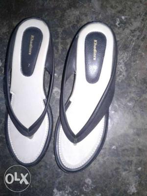 Complete new black khadims high heel sandle
