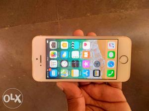 I phone 5s 16gb good working condition with charger only