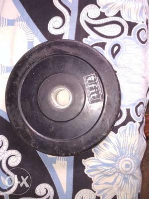 5 kg dumble (2.5 kg× 2 = 5 kg) pure rubber plate & a iron
