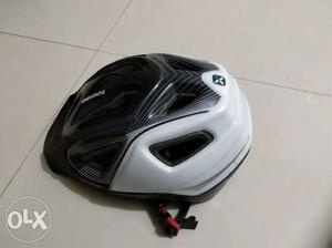 Black And White Aerodynamics Helmet
