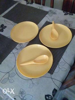 Microwave plates Brand new