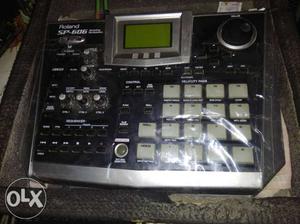 Roland sp  year old good condition