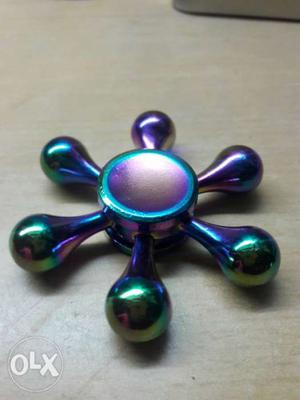 Spinner Metal body with more than 5 min spin time
