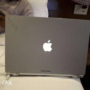 Apple PowerBook G4 with 1 GB 120GB 14.1" display with metal
