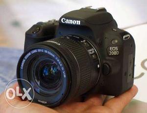 Black Canon EOS 200D