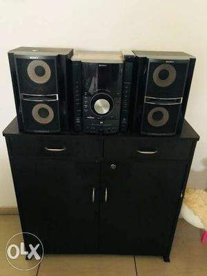 Sony Hi-Fi music system with wooden trolley
