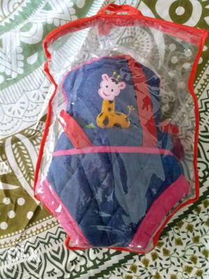 Baby's Blue And Red Carrier Pack