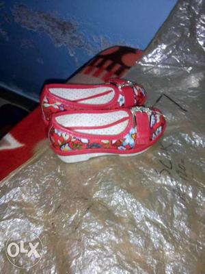 Girl's Pair Of Red Floral Flat Shoes