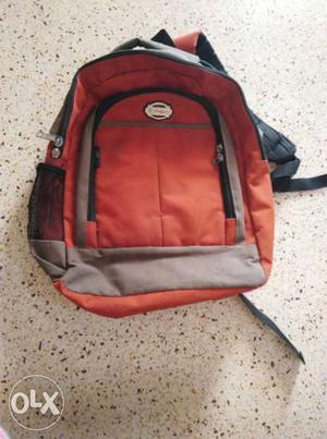 Red colour school bag jib must be changed