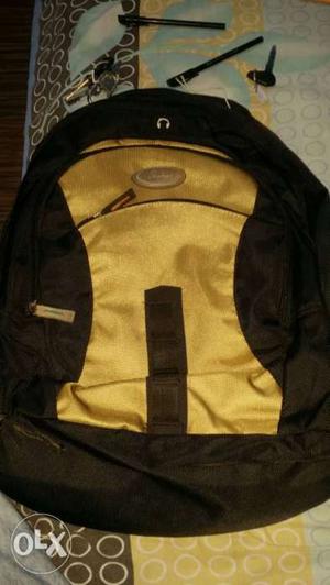 Skybags brand new Yellow And Black Backpack