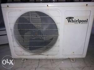 1.5 ton whirlpool split A.c in good condition and