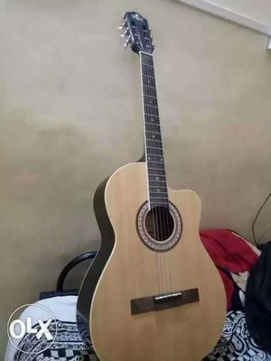 5 month non use guitar in best quality call nin