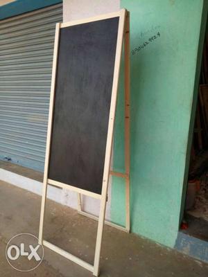 6 *2 feet black board easel stand, starting price