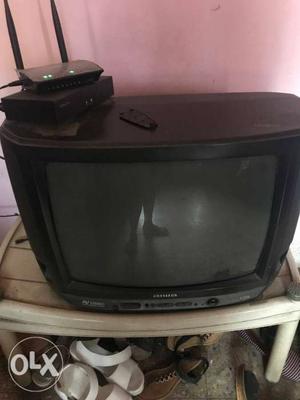 Aiwa box tv around 20 inches with crt display