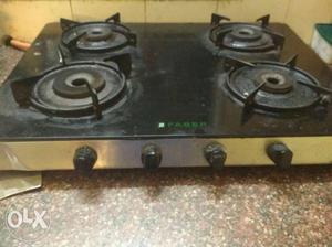 Faber 4 burner gas stove in mint condition.