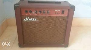 Hertz Guitar Amplifier