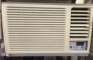 LG 1.ton Window ac only 2.5 year used with copper