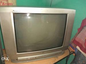 LG tv with super condition...
