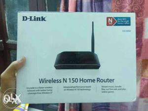 N150 D-link router(3 months old)+one earphone