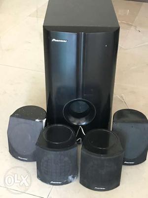 Pioneer woofer & 4 speakers