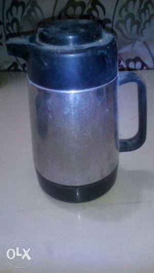 Silver And Black Thermal Carafe
