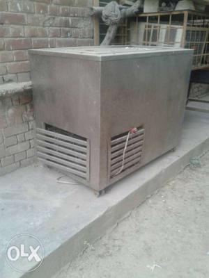 Steel body in good working condition.