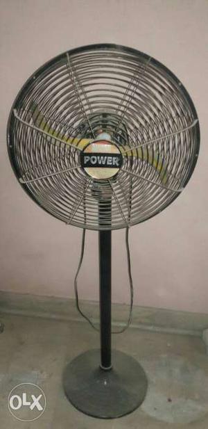 Table Fan in good condition