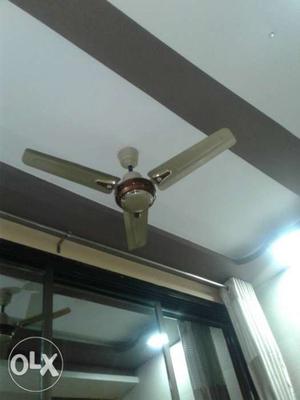 White And Brown 3-bladed Ceiling Fan
