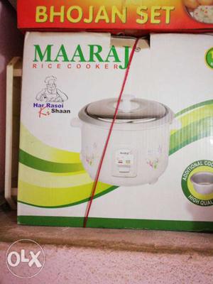 White Maaraj Rice Cooker Box