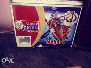 White Uncle John Magna Deep Freezer