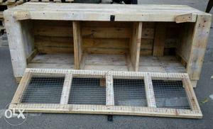 Beige Wooden 3-panel Animal Cage