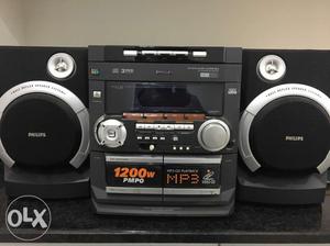 3 vcd changer with speakers, only radio working