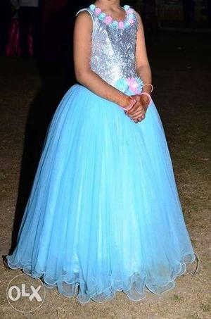 7 to 9 years old girl gown