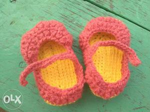 Baby's Red-and-yellow Knit Sandals