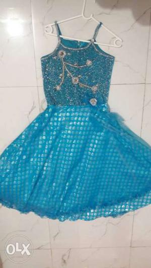 Botique stiched 3/4th gown, SIZE- S, matching