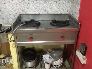 Double burner stove.. 3 months used