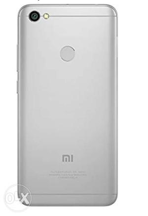 Mi Y1(dark grey)32gb 20 days old with back cover red colour