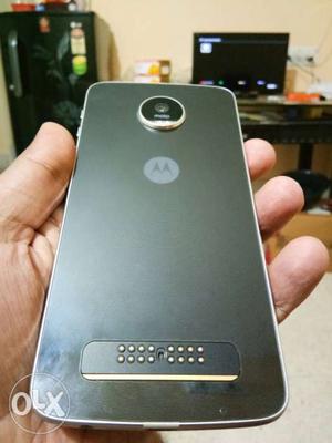 Motorola Z Play in Excellent Condition with Moto