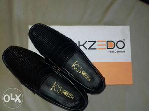 Pair Of Black KZedo Feet Comfort Shoes With Box